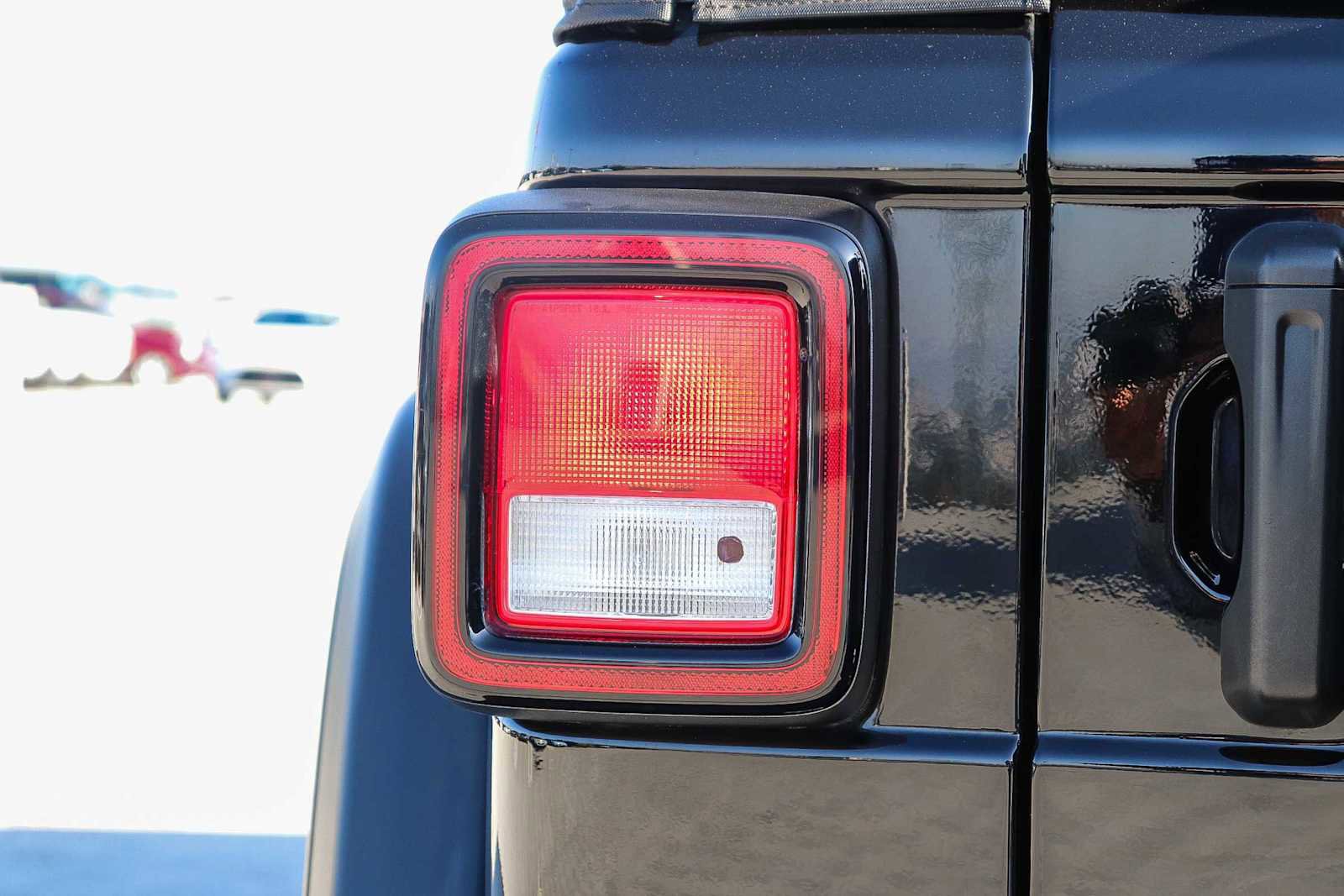 Used 2022 Jeep Wrangler Unlimited Sport image 9