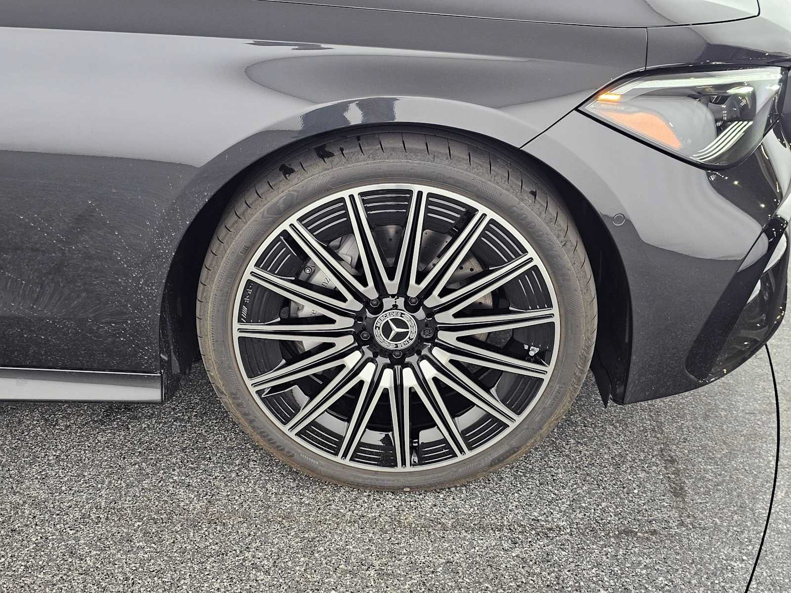 New 2026 Mercedes-Benz CLE 300 4MATIC Cabriolet image 9