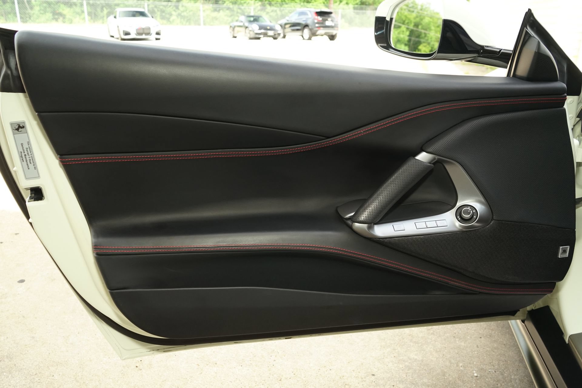 Used 2019 Ferrari 812 Superfast RWD image 20