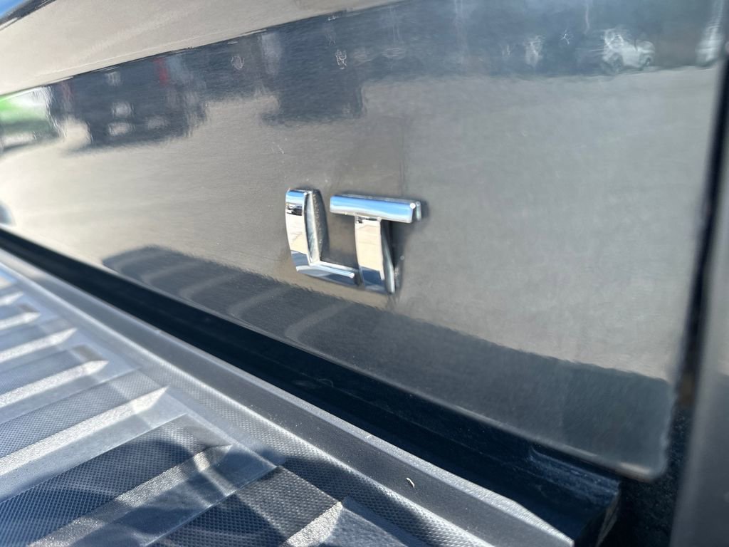 Used 2018 Chevrolet Silverado 1500 LT w/ All Star Edition AWD/4WD image 35