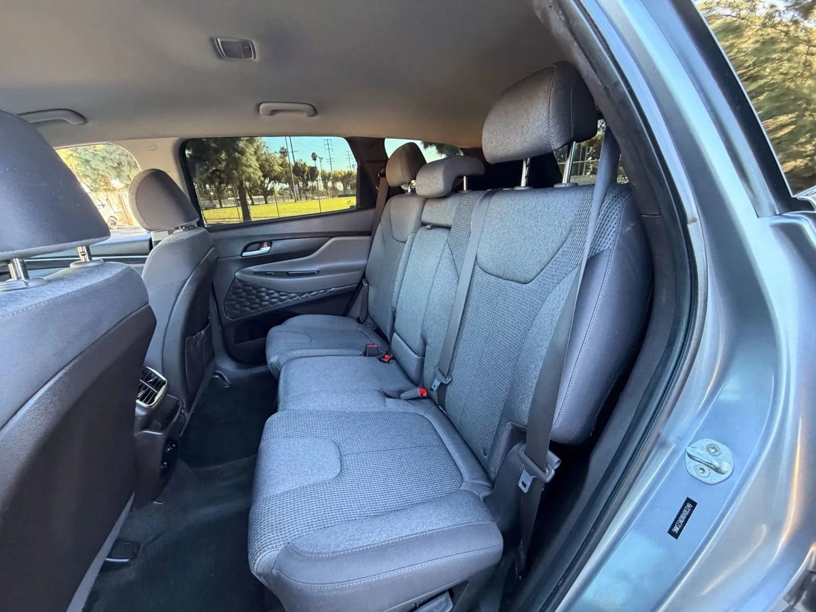 Used 2019 Hyundai Santa Fe SE FWD image 25