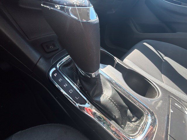 Used 2019 Chevrolet Cruze LT FWD image 23