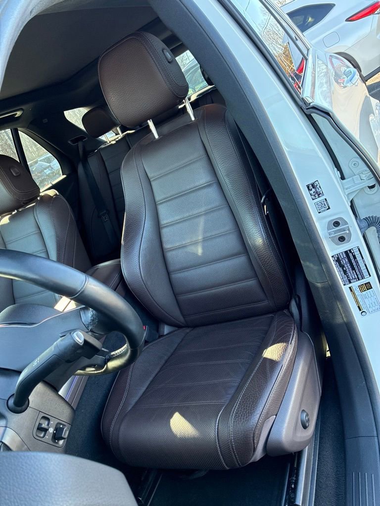 Used 2022 Mercedes-Benz GLE 450 4MATIC image 19