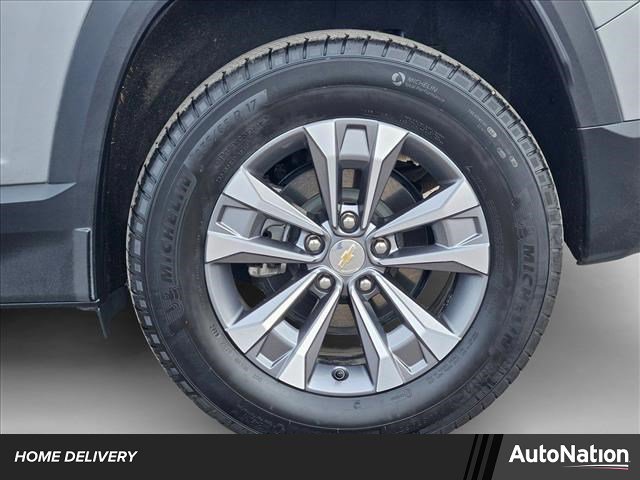 Used 2025 Chevrolet Equinox LT