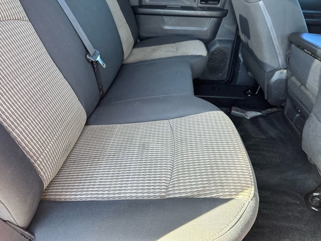 Used 2012 RAM 2500 ST w/ Chrome Appearance Group image 23