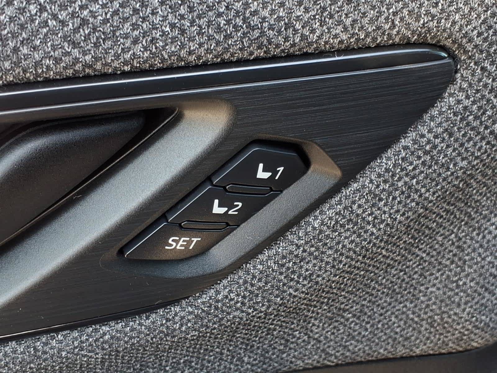 New 2026 Subaru Outback Limited AWD/4WD image 23