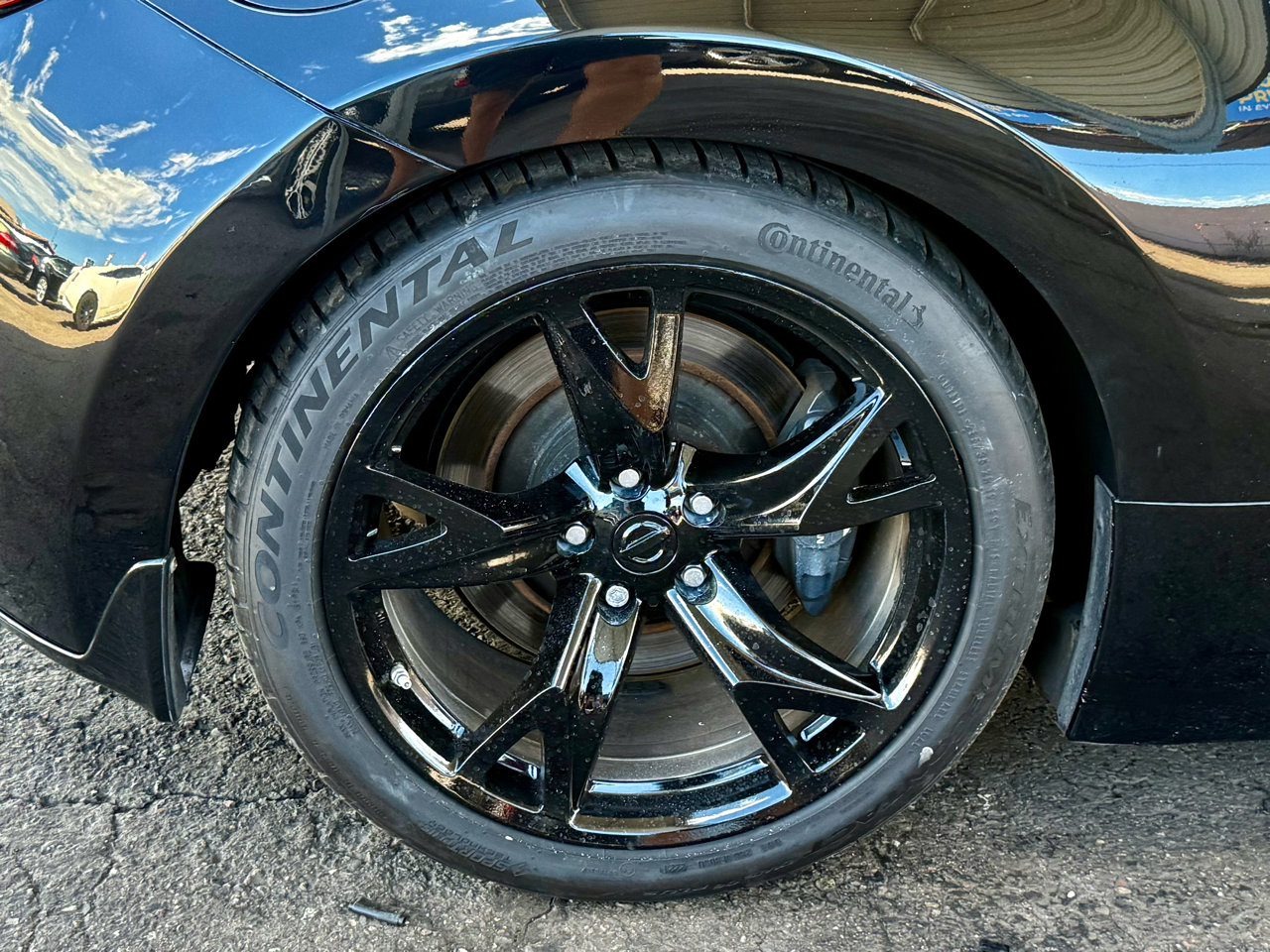 Used 2011 Nissan 370Z Touring w/ Sport Pkg image 26