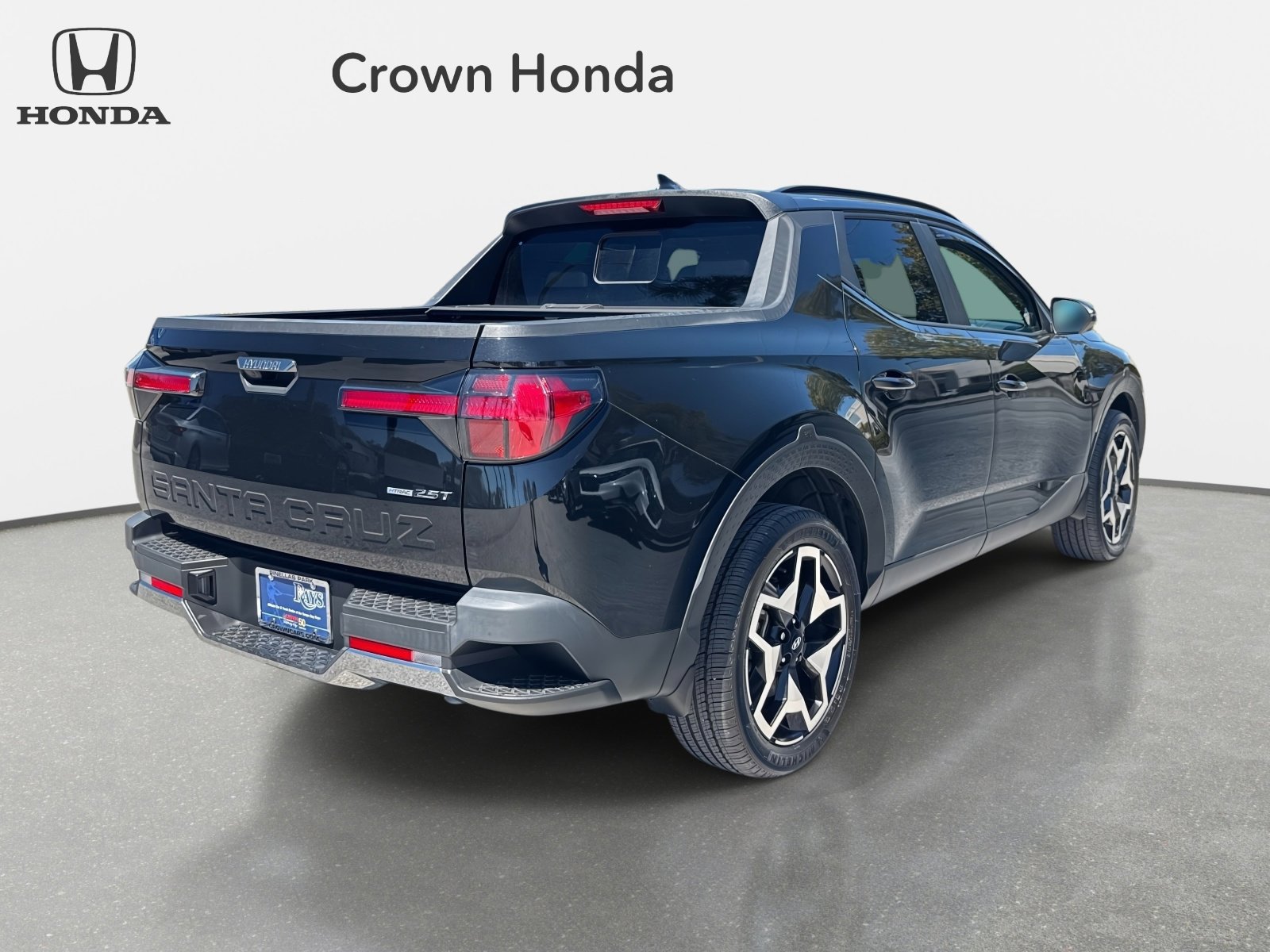 Used 2023 Hyundai Santa Cruz Limited w/ Cargo Package image 5