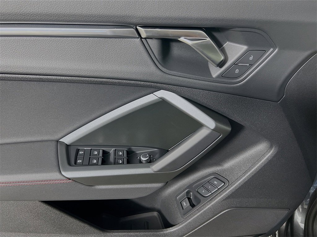 New 2025 Audi Q3 2.0T Premium Plus image 19