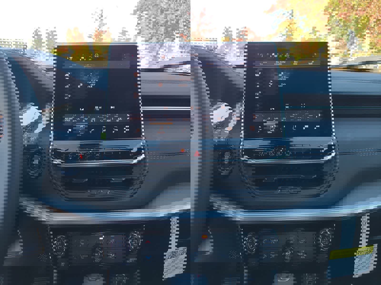 New 2026 Jeep Compass Latitude image 24