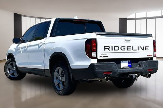 Used 2025 Honda Ridgeline TrailSport image 4