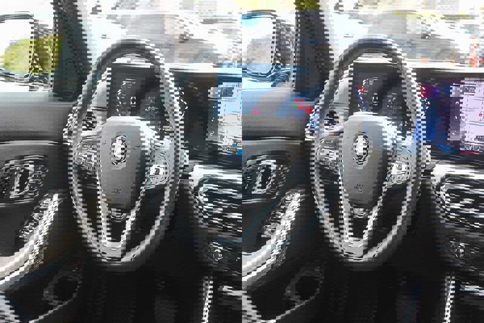 Used 2024 BMW 330i xDrive Sedan w/ Premium Package AWD/4WD image 14