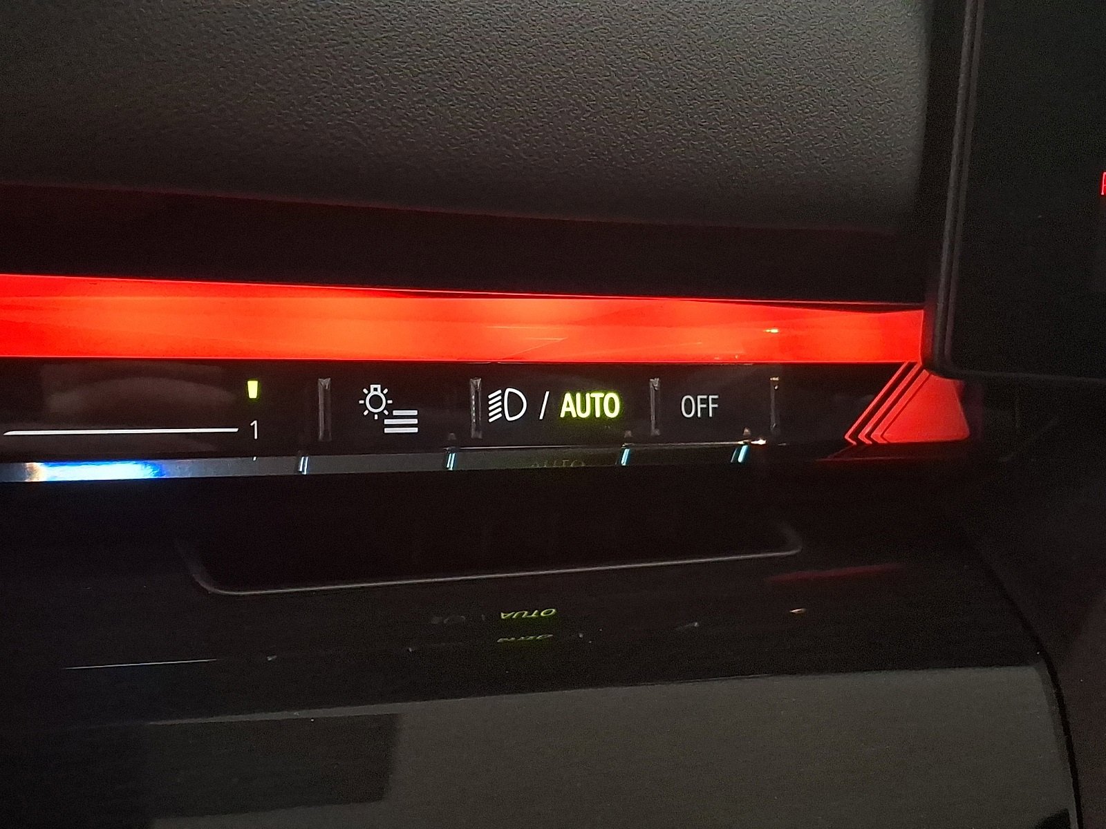 Used 2025 BMW i5 eDrive40i w/ M Sport Package image 22