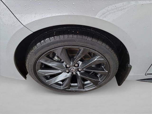 Used 2026 Toyota Corolla SE FWD image 9
