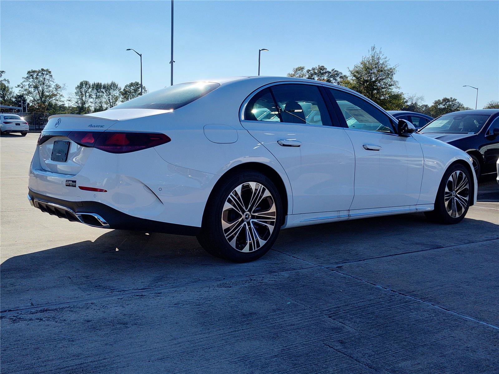 New 2026 Mercedes-Benz E 350 4MATIC Sedan image 4