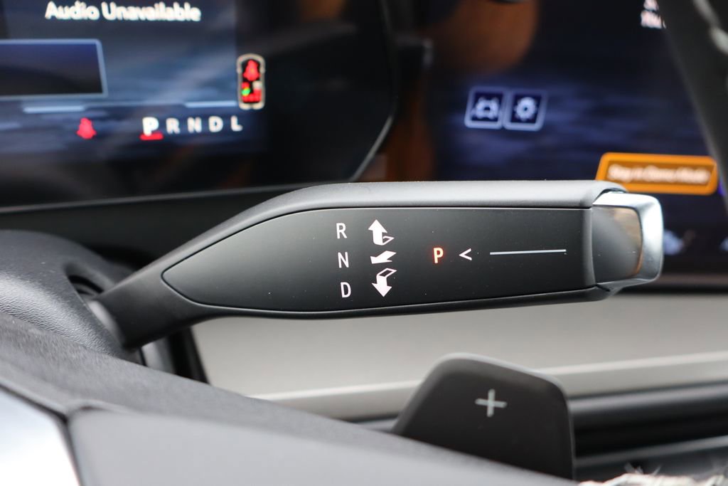 New 2026 Chevrolet Traverse LT w/ Midnight/Sport Edition image 9