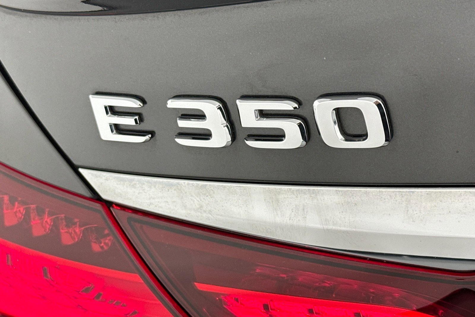 Used 2022 Mercedes-Benz E 350 Sedan image 8