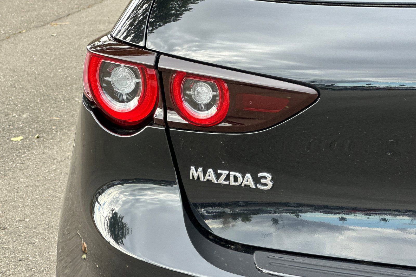 New 2026 MAZDA MAZDA3 2.5 S Hatchback w/ Premium Pkg image 32