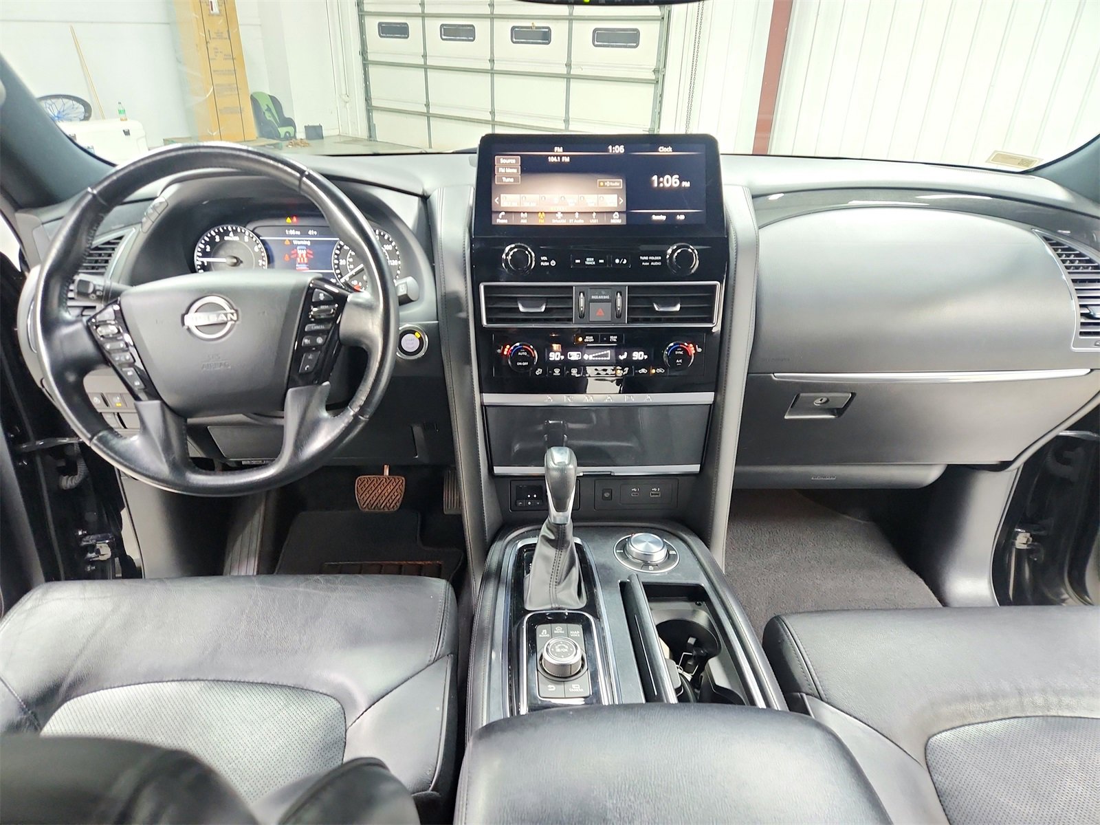 Used 2023 Nissan Armada SL w/ Midnight Edition Package image 27