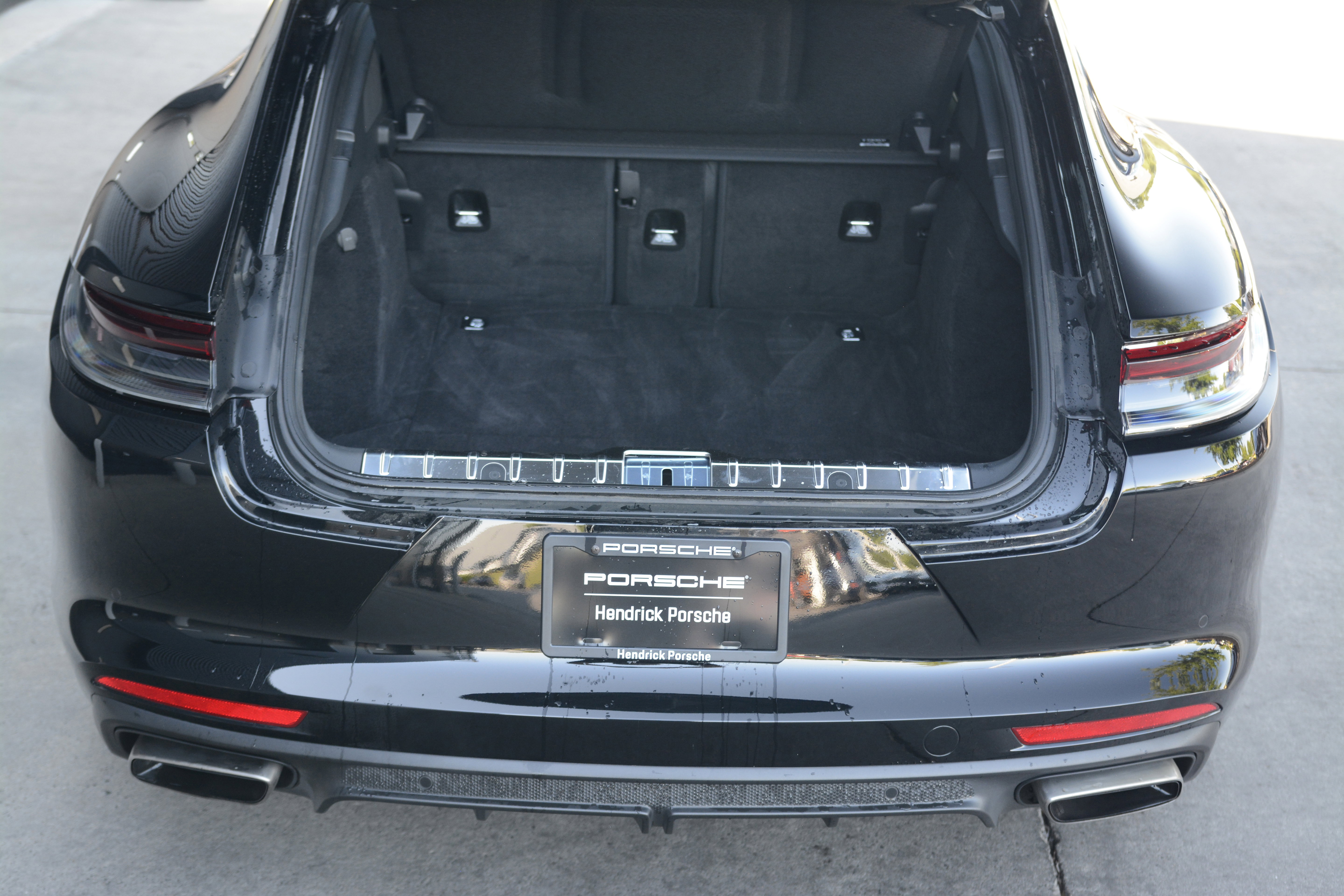 Certified 2023 Porsche Panamera image 38