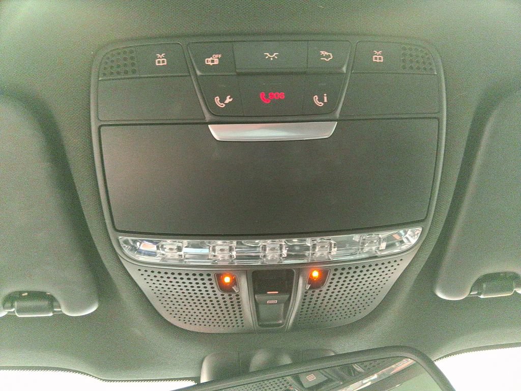 Used 2019 Mercedes-Benz GLC 300 image 20