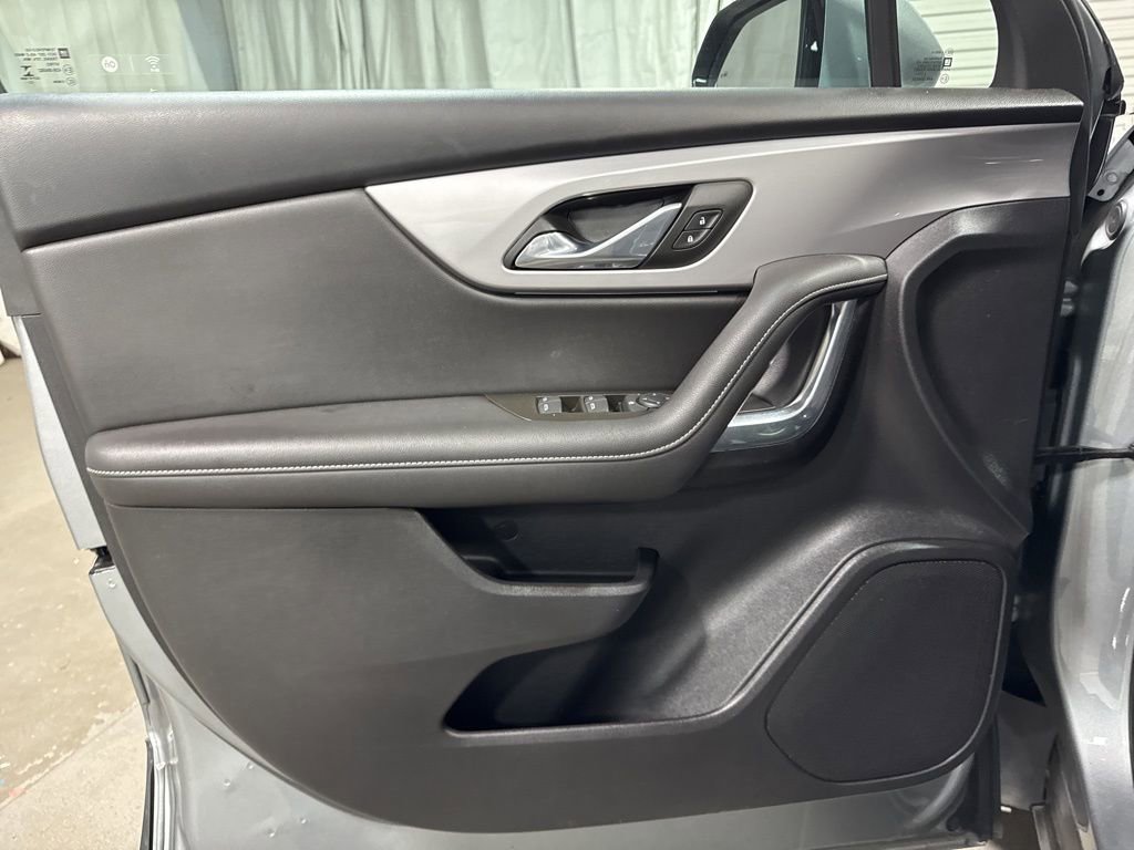 Used 2023 Chevrolet Blazer LT w/ Driver Confidence Package image 21