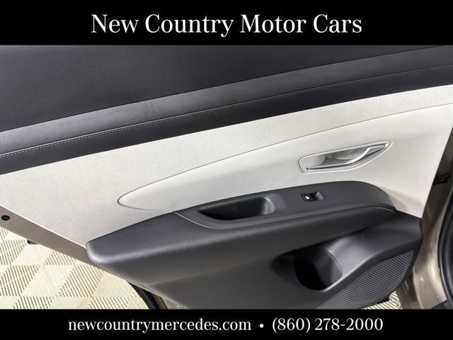 Used 2025 Hyundai Tucson SEL AWD/4WD image 24