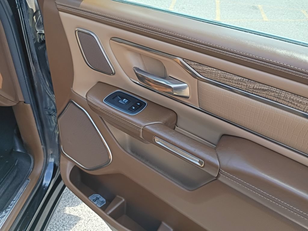 Used 2020 RAM 1500 Longhorn AWD/4WD image 37