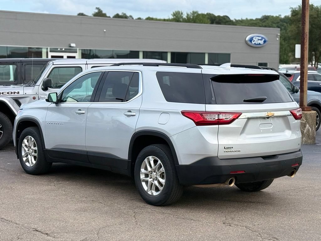 Used 2021 Chevrolet Traverse LT FWD image 30