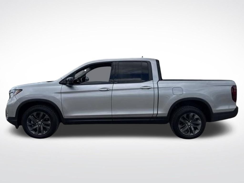 Used 2024 Honda Ridgeline Sport image 8