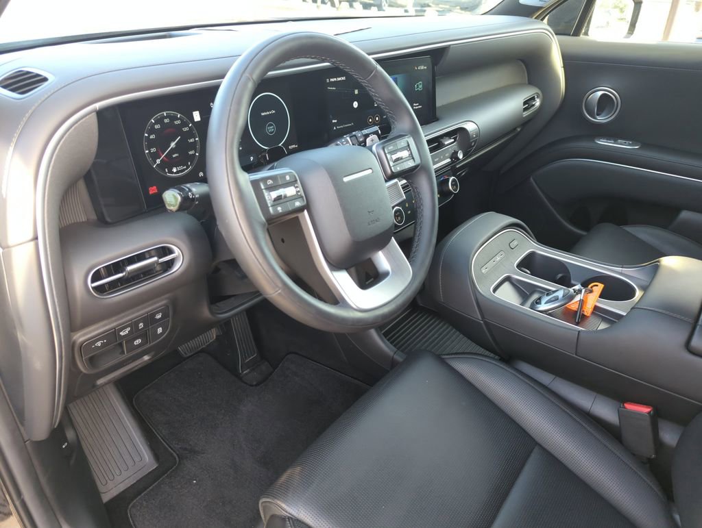 Used 2026 Hyundai Palisade Calligraphy image 10