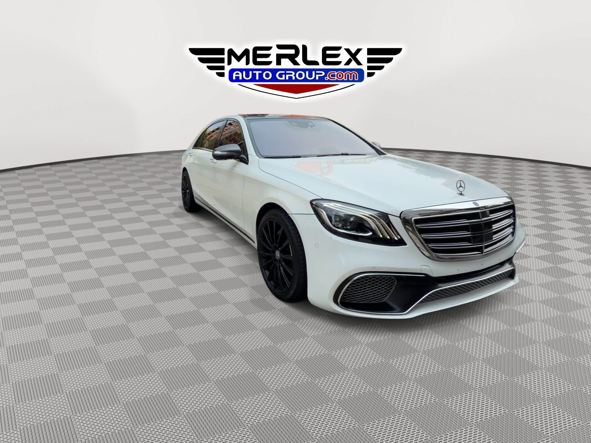 Used 2016 Mercedes-Benz S 550 4MATIC Sedan w/ Premium Package image 2