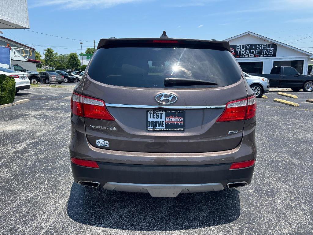 Used 2014 Hyundai Santa Fe GLS AWD/4WD image 7