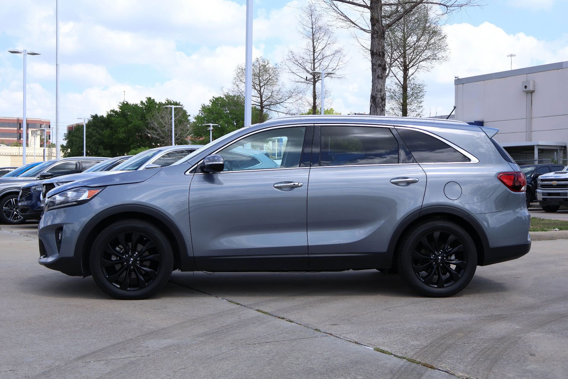 Used 2020 Kia Sorento EX image 3