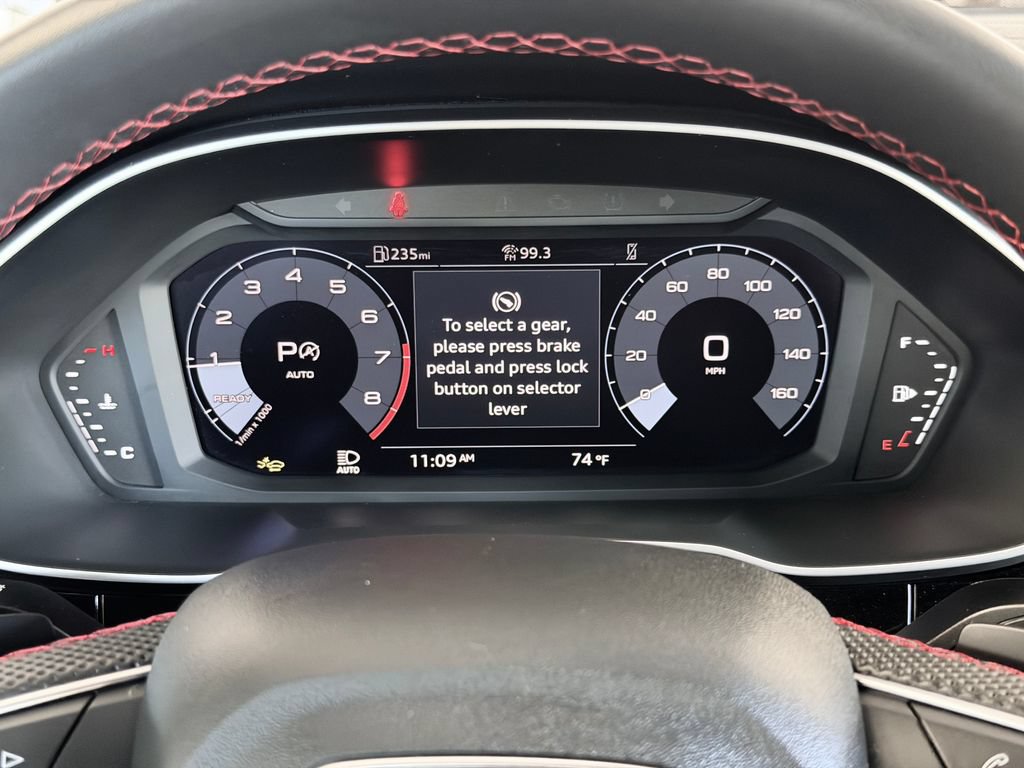 Used 2025 Audi Q3 2.0T Premium Plus w/ Premium Plus Package AWD/4WD image 17