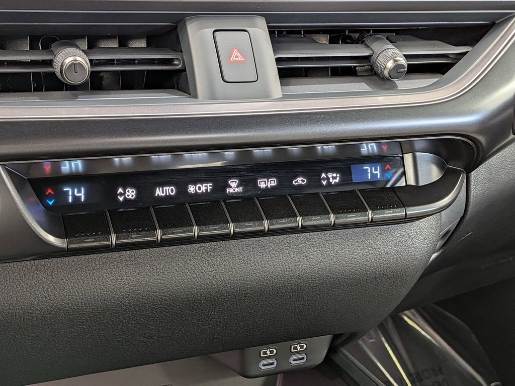 Used 2026 Lexus UX 300h AWD w/ Accessory Package (Z1) image 25