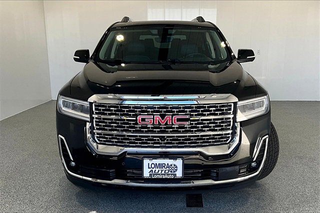 Used 2022 GMC Acadia Denali image 2