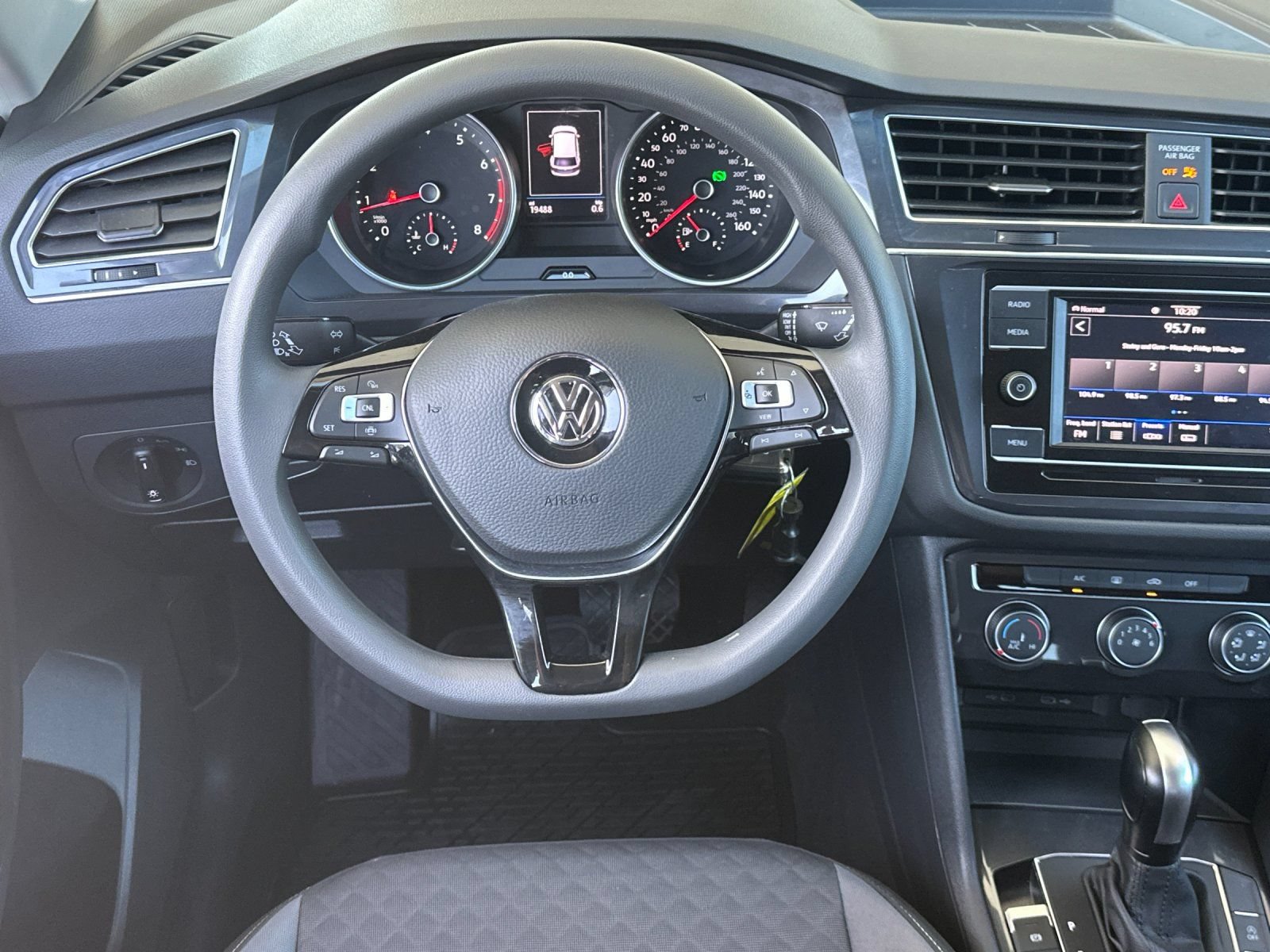 Used 2021 Volkswagen Tiguan S AWD/4WD image 14