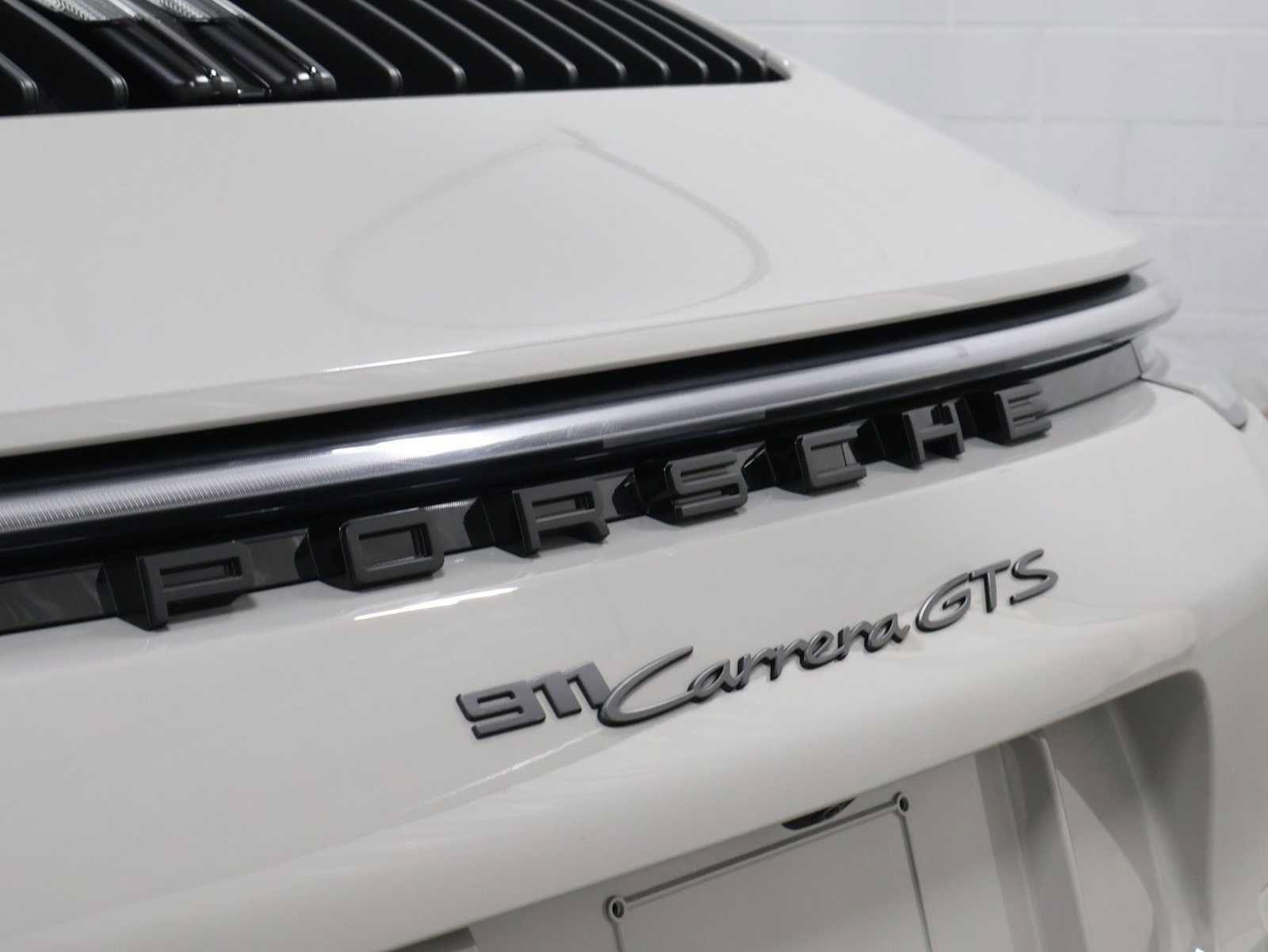 Certified 2024 Porsche 911 GT3 RS image 8