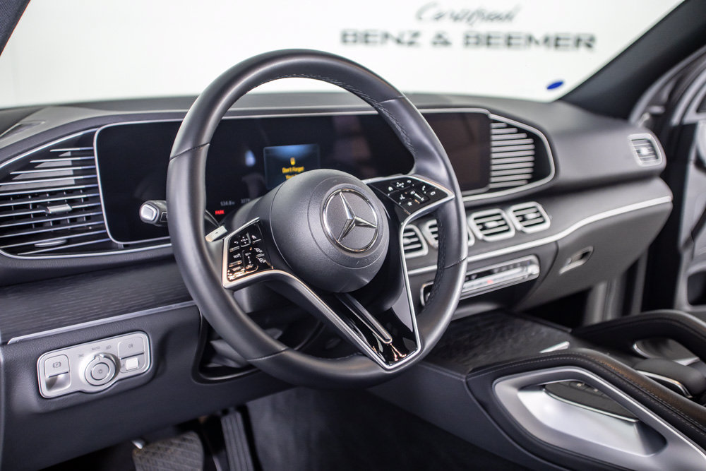 Used 2025 Mercedes-Benz GLE 450e 4MATIC w/ AMG Line Exterior image 27
