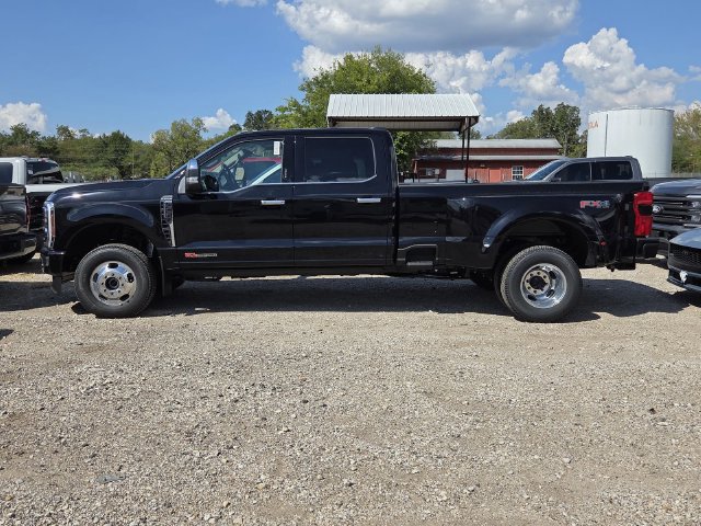 New 2027 Ford F350 Platinum w/ Platinum Plus Package AWD/4WD image 4