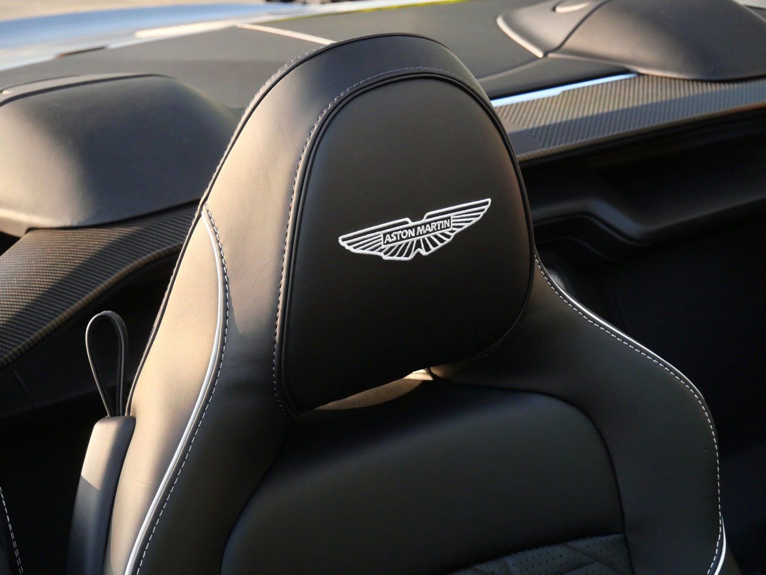 New 2026 Aston Martin Vanquish Convertible image 5