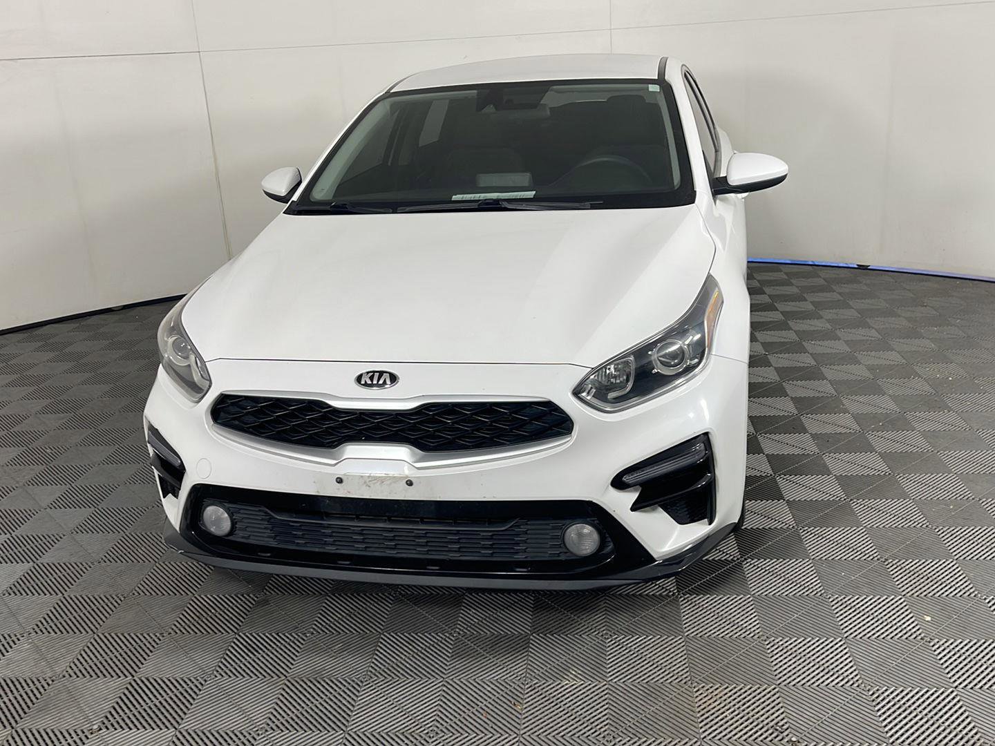 Used 2021 Kia Forte LXS image 3