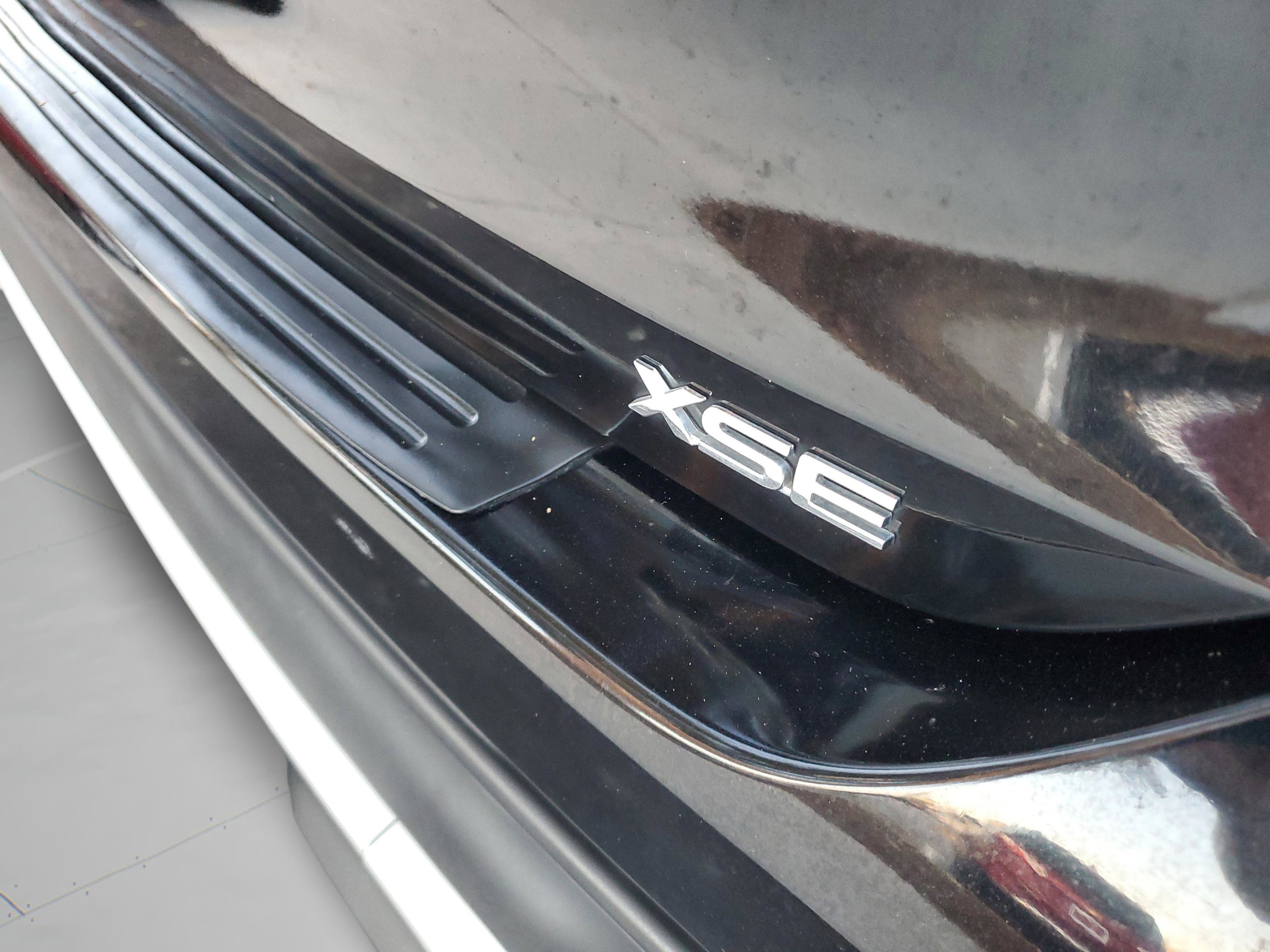 Used 2022 Toyota Highlander XSE FWD image 30
