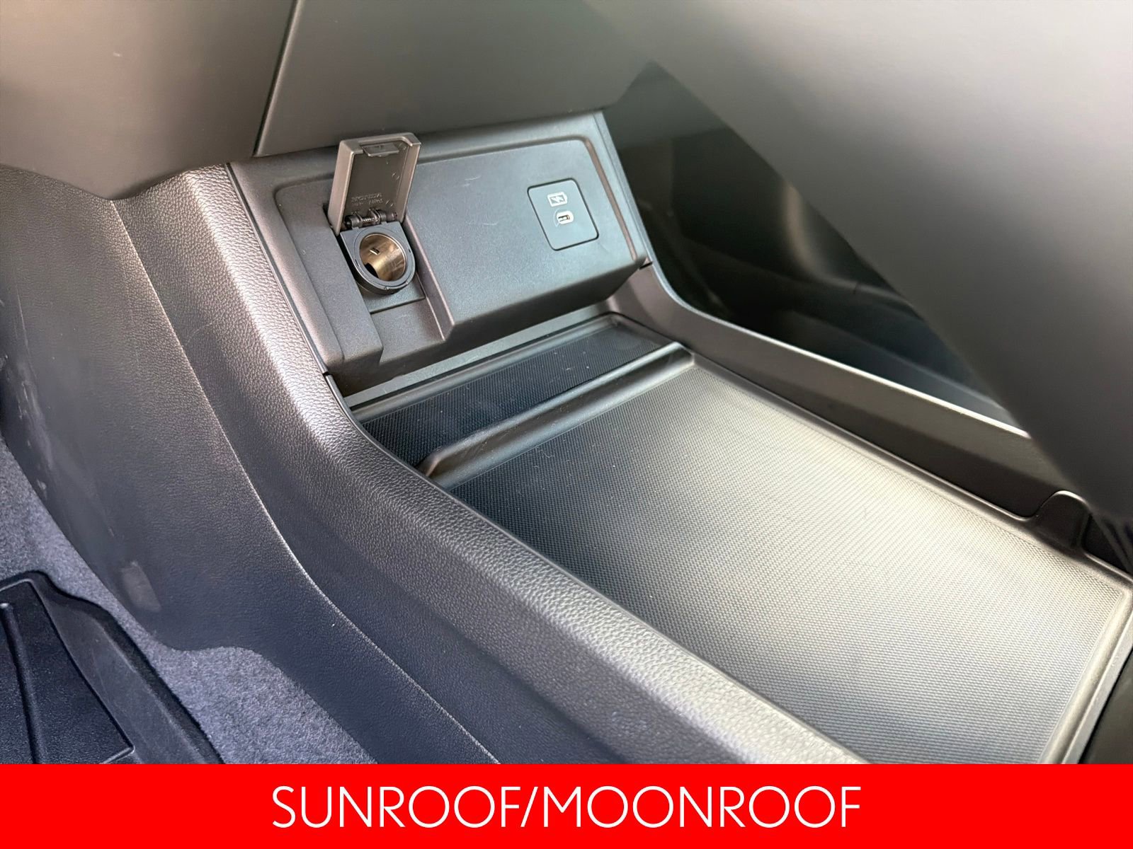 Used 2025 Acura RDX SH-AWD image 17