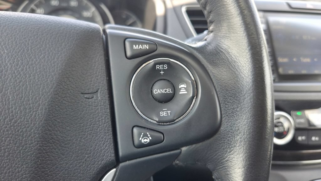 Used 2016 Honda CR-V Touring image 25