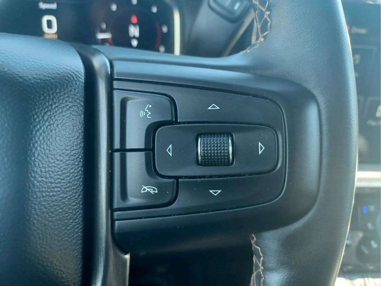 Used 2024 GMC Sierra 2500 4x4 Crew Cab AT4 w/ AT4 Premium Plus Package image 23