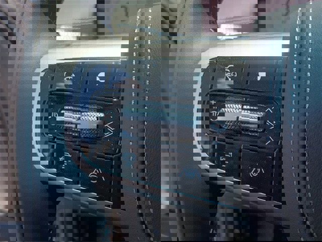 New 2025 Genesis GV80 3.5T Prestige image 28