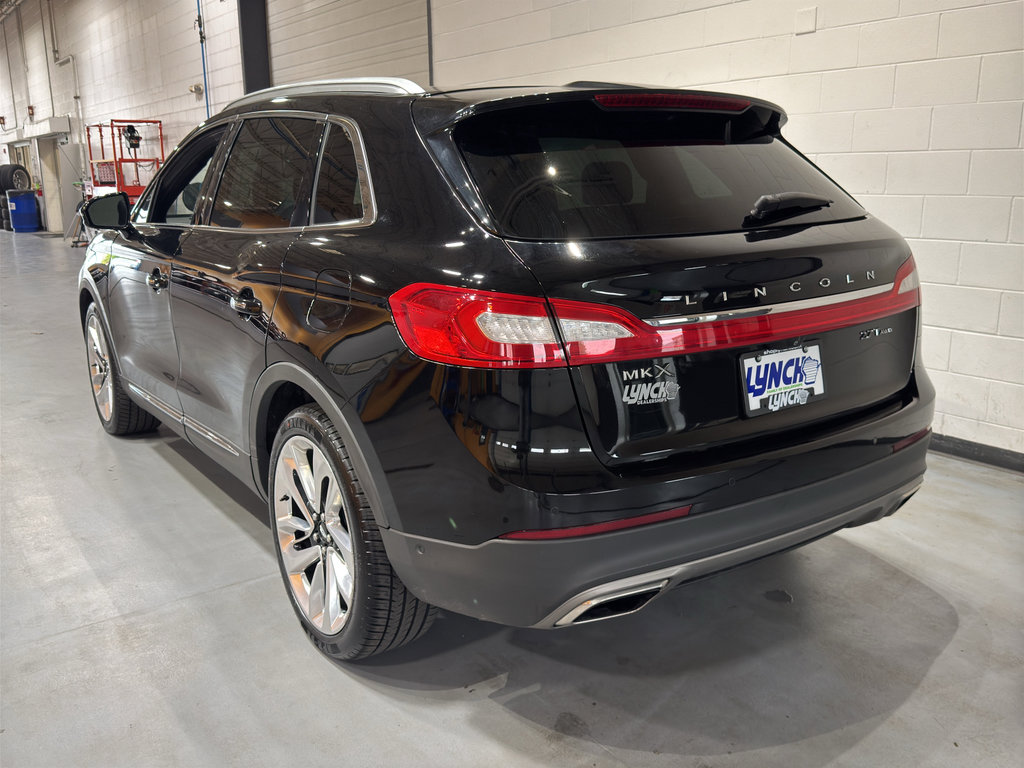 Used 2018 Lincoln MKX Reserve w/ Canadian Touring Package AWD/4WD image 3