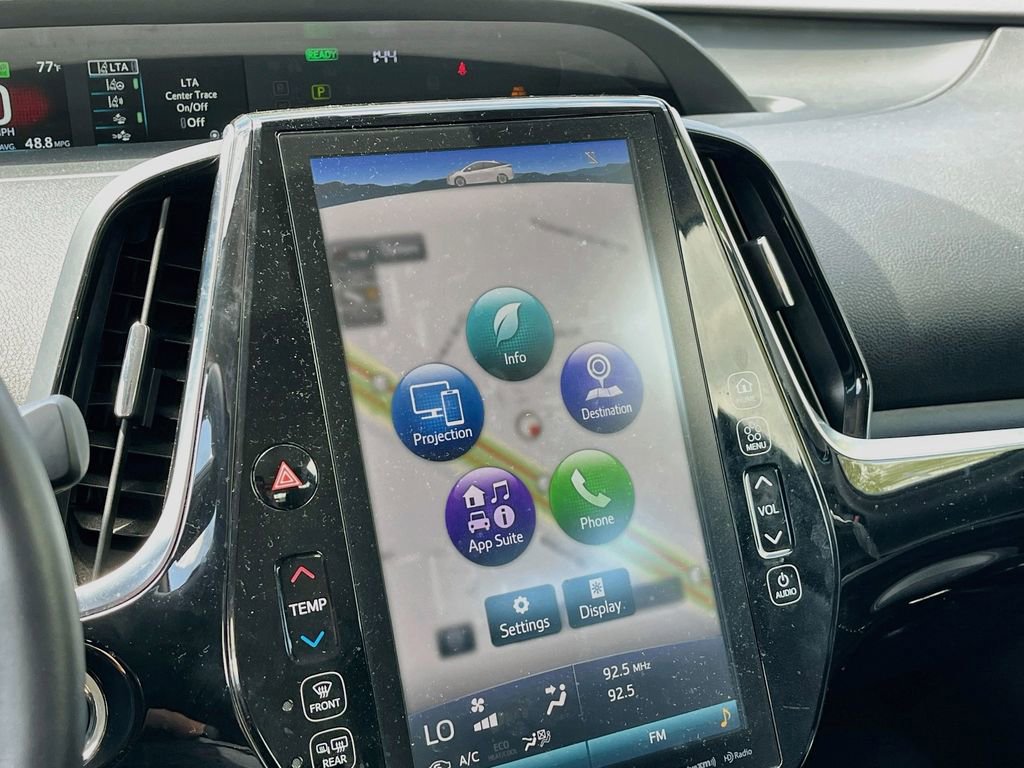 Used 2022 Toyota Prius Limited FWD image 15